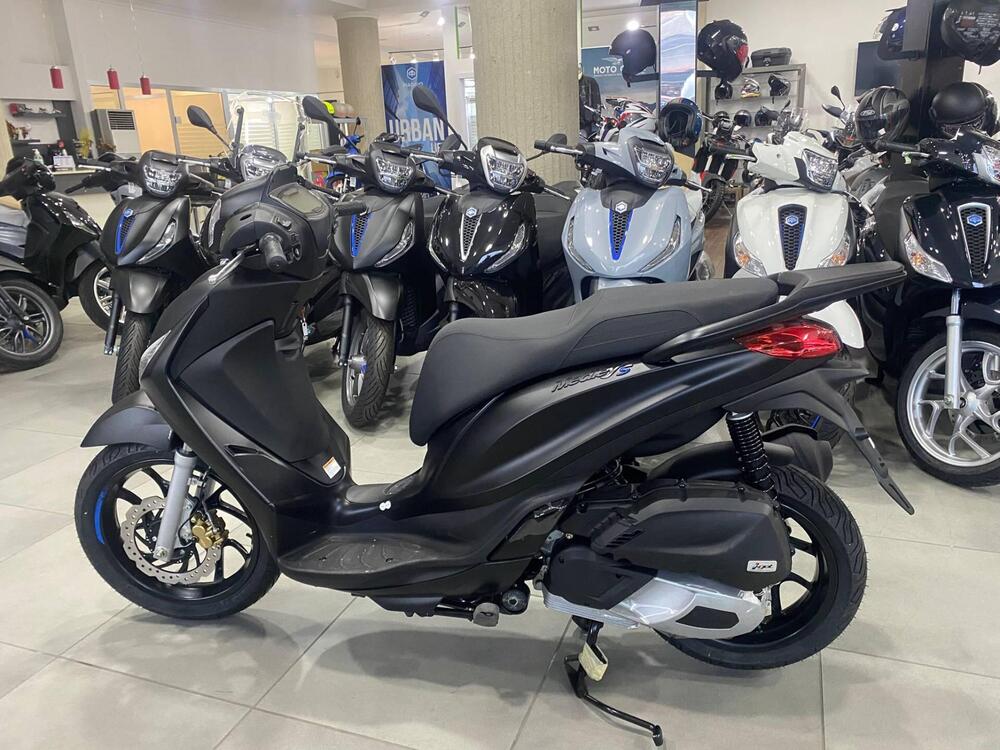 Piaggio Medley 200 S (2025) (3)