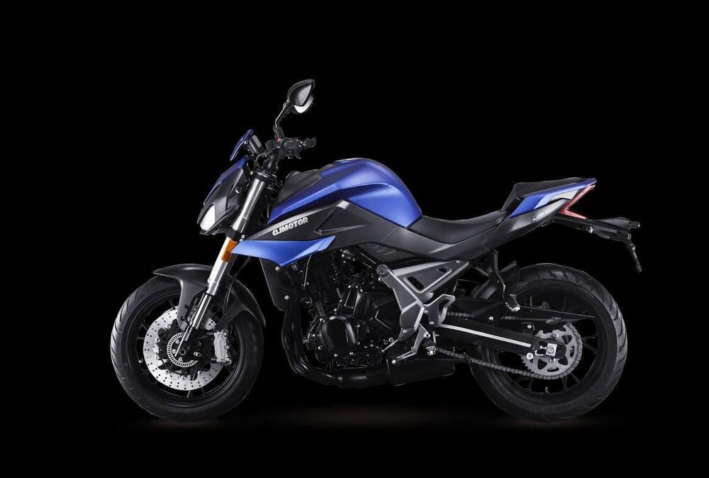 QJ Motor SRK 700 (2023 - 25)