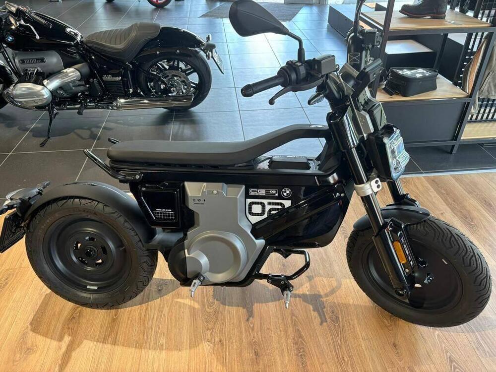 Bmw CE 02 (2024 - 25)