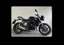 Triumph Street Triple ABS (2013 - 17) usata