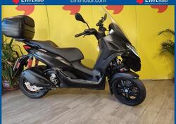 Piaggio MP3 300 ABS Hpe (2021 - 24) usata