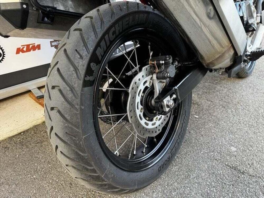 Honda Africa Twin CRF 1100L (2020 - 21) (2)