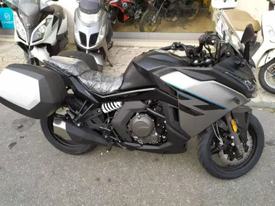 CFMOTO 650GT (2021 - 26) nuova