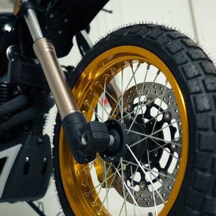 Swm Silver Vase 650 (2025 - 26) (4)