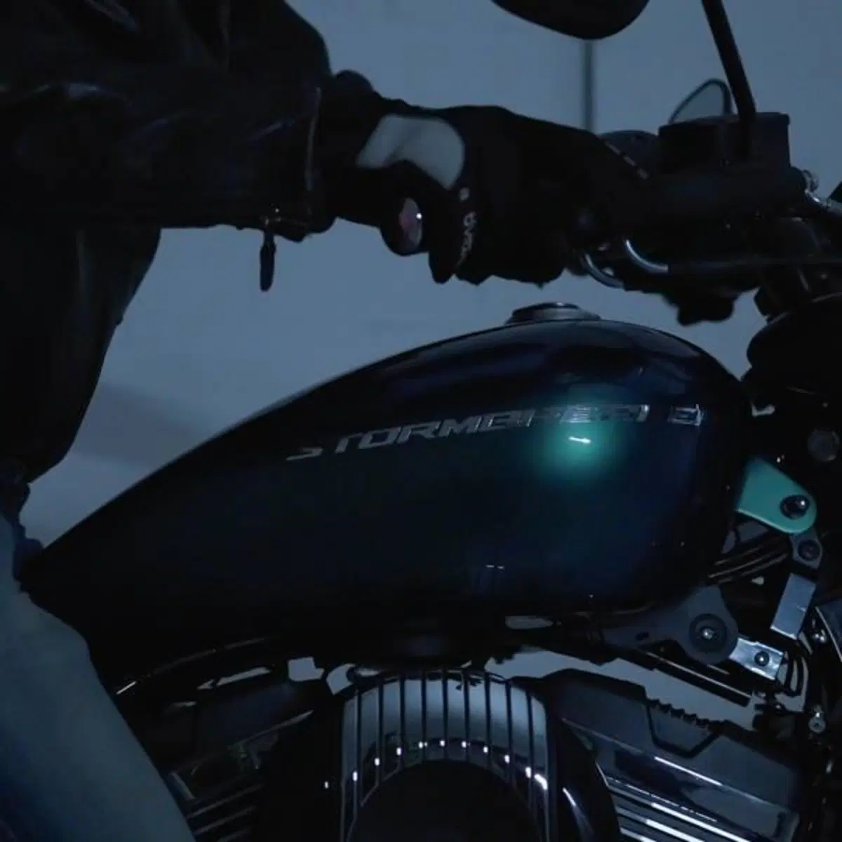 Swm Stormbreaker V1200 (2026) (8)
