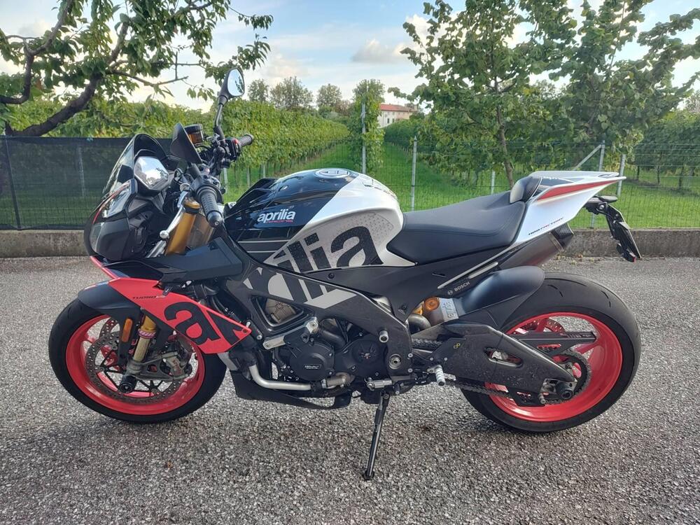 Aprilia Tuono V4 Factory (2019 - 20) (2)