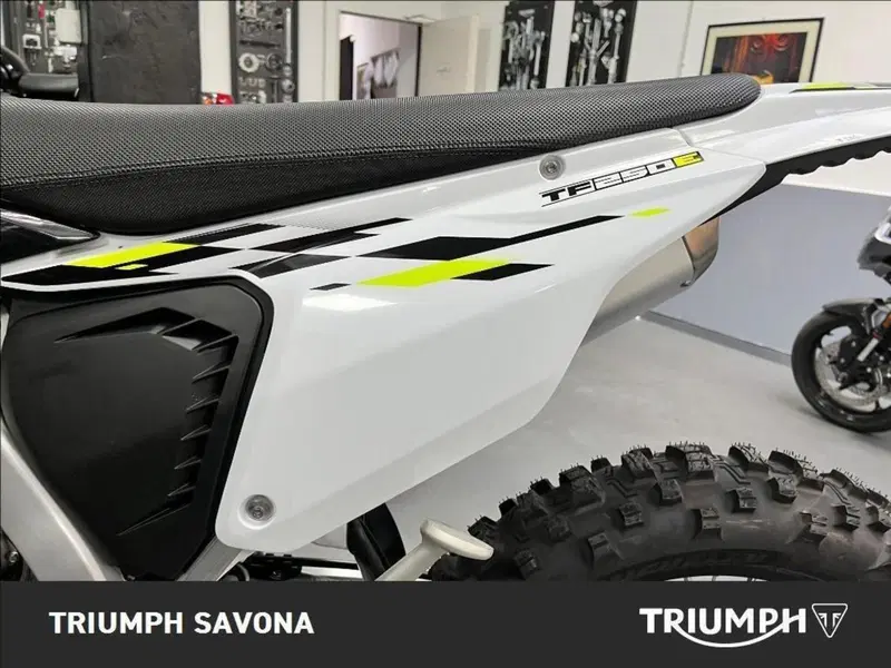 Triumph TF 250-E (2026) (4)