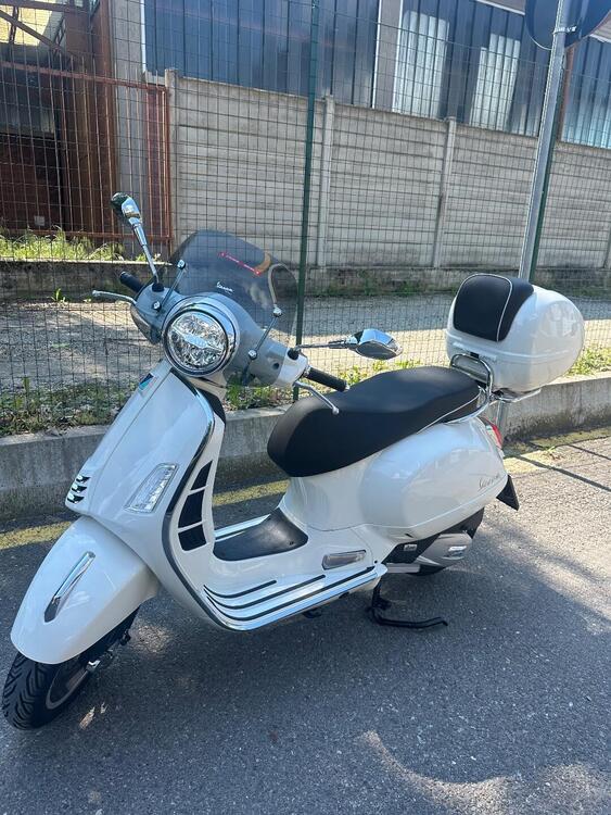 Vespa GTS 125 (2021 - 24)