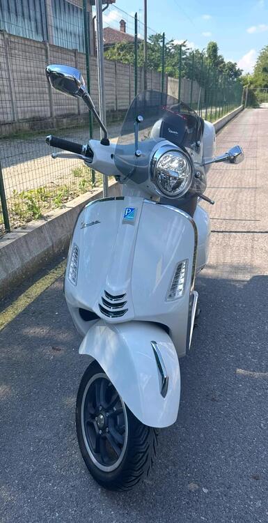 Vespa GTS 125 (2021 - 24) (2)
