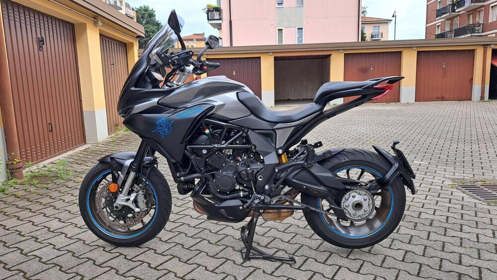 MV Agusta Turismo Veloce 800 Lusso (2021 - 23)