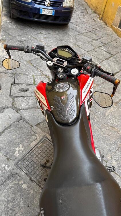 Ducati Hypermotard 796 (2012) (4)