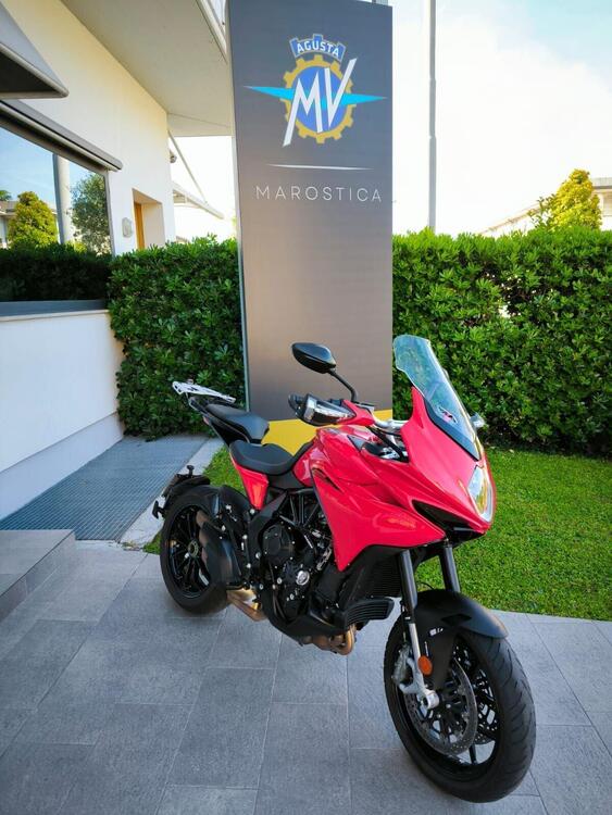 MV Agusta Turismo Veloce 800 Rosso (2021 - 23) (3)