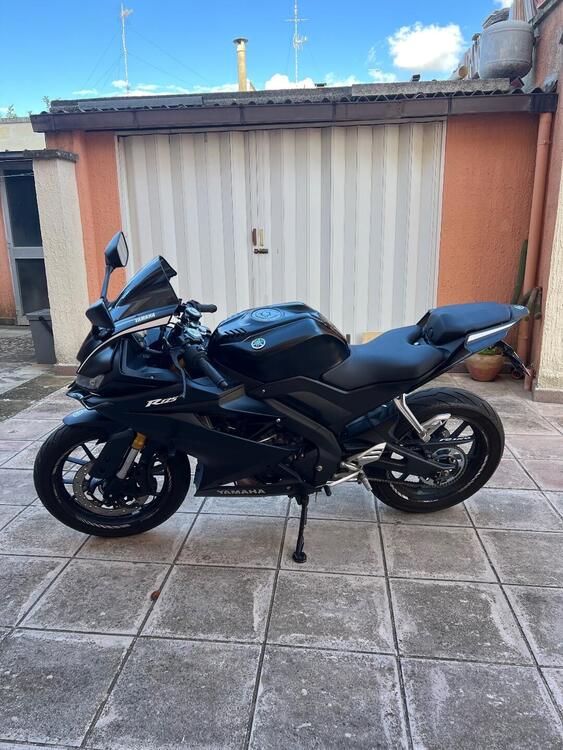 Yamaha YZF R125 (2021 - 22) (4)