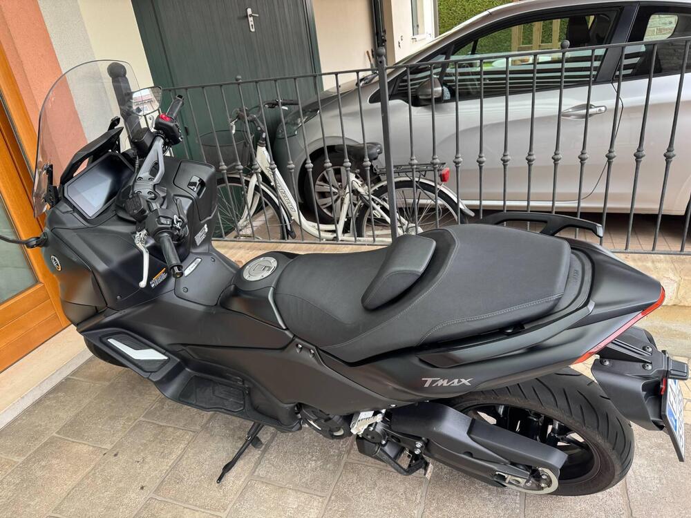 Yamaha T-Max 560 (2022 - 24) (2)