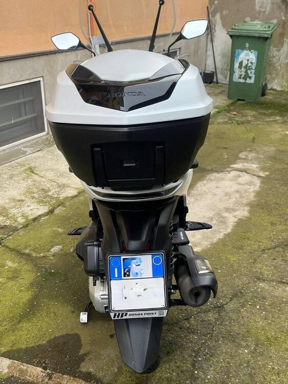 Honda SH 150i (2024 - 25) (4)