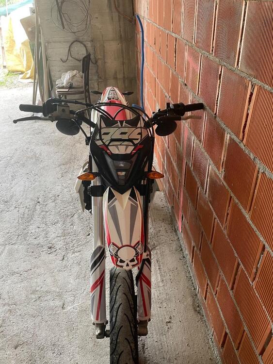 Betamotor RR 125 4T Motard R (2023 - 24) (4)