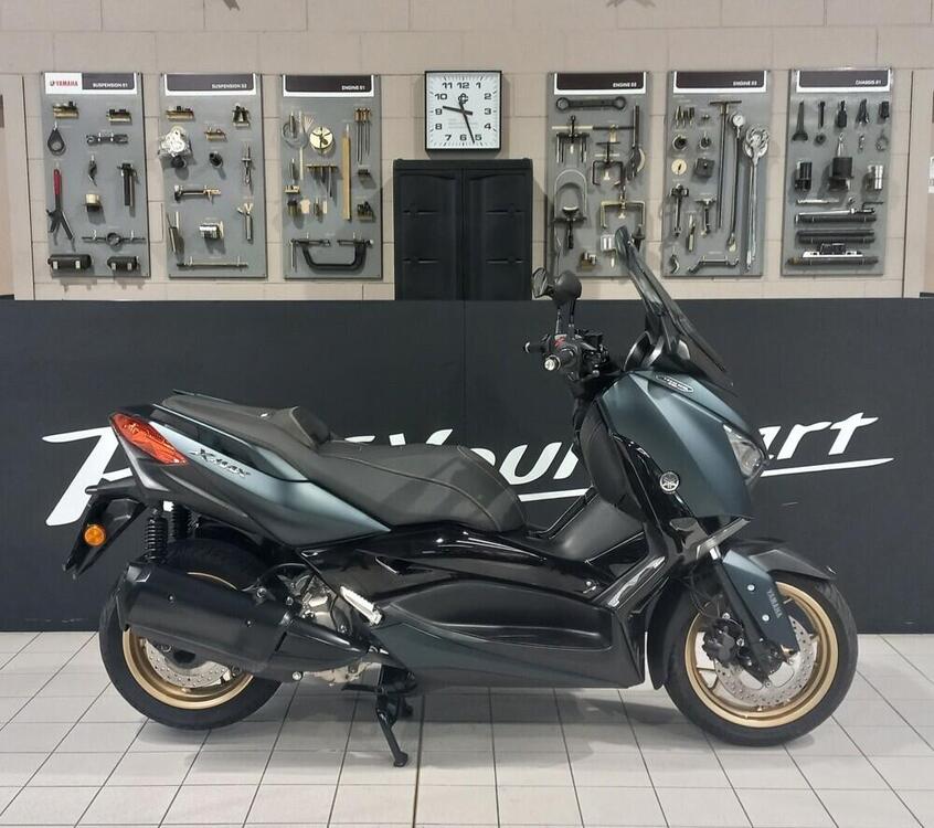 Yamaha X-Max 300 Tech Max (2021 - 24)