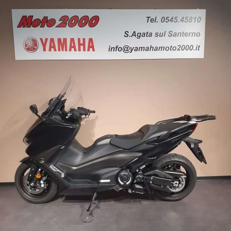 Yamaha T-Max 560 (2020 - 21) (2)