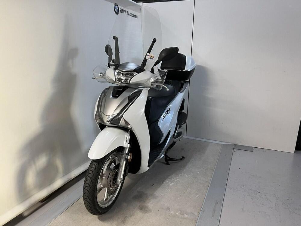 Honda SH 125i (2017 - 19) (4)