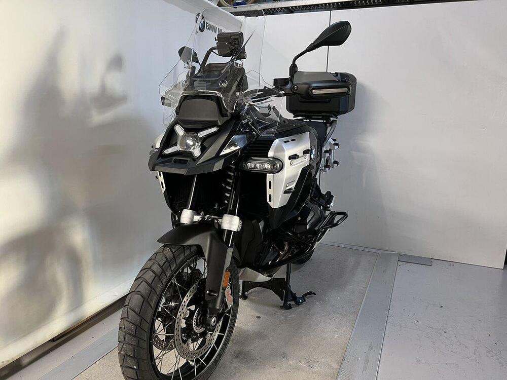 Bmw R 1300 GS Adventure Triple Black (2025) (5)