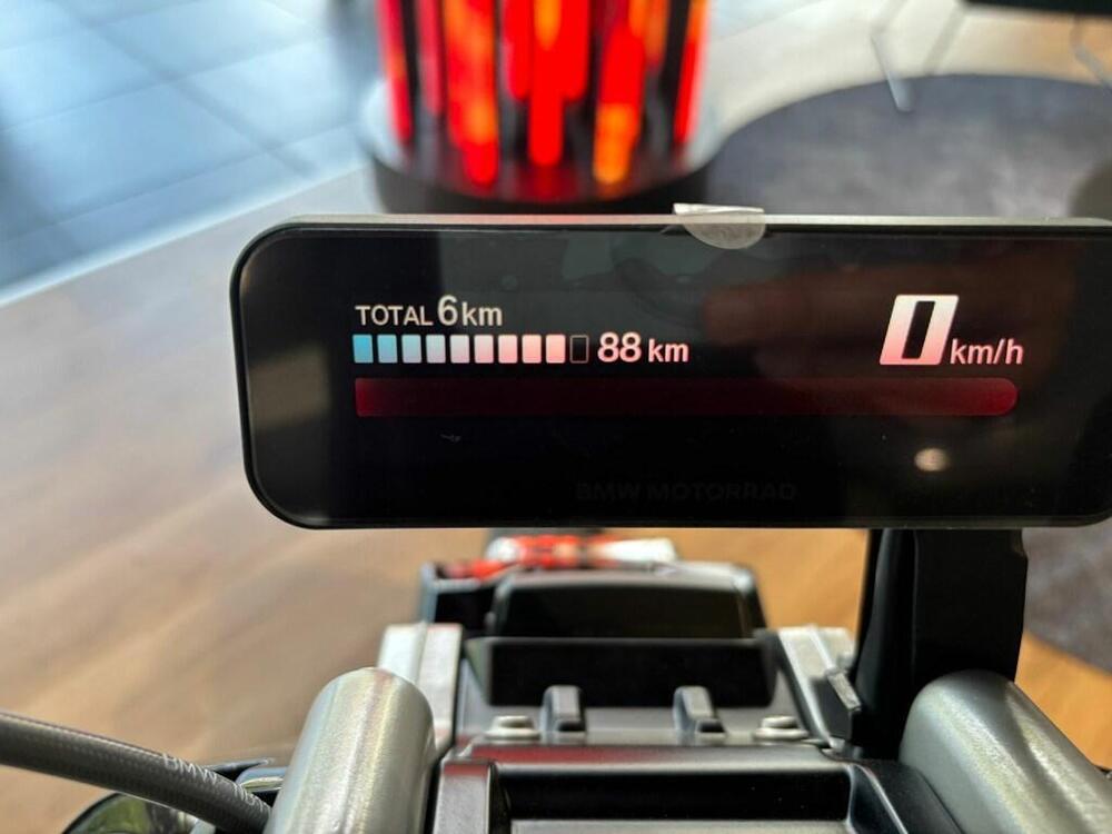 Bmw CE 02 AM (2024 - 25) (4)