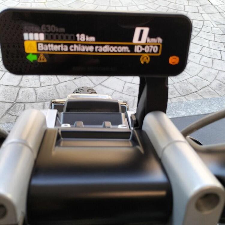 Bmw CE 02 AM (2024 - 25) (5)