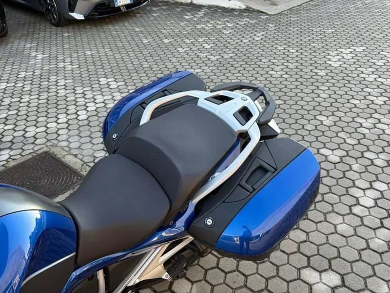 Bmw R 1250 RT (2021 - 25) (8)