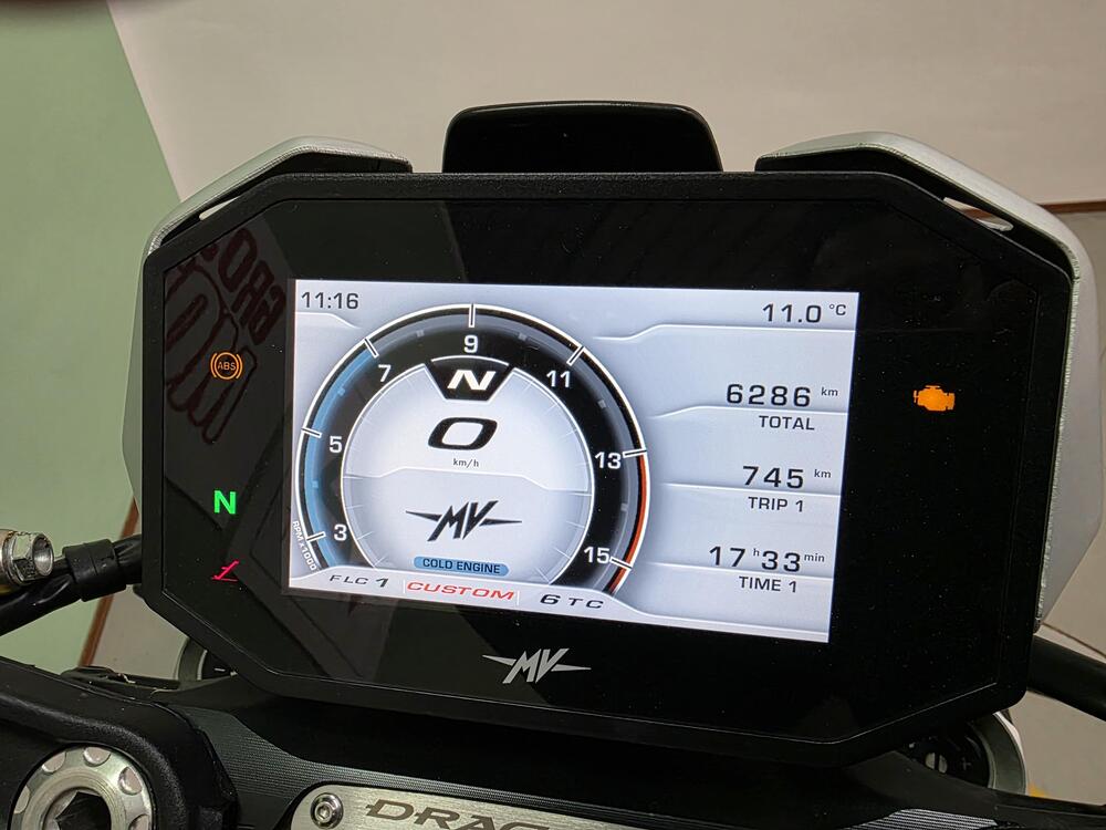 MV Agusta Dragster 800 RR (2021 - 23) (3)