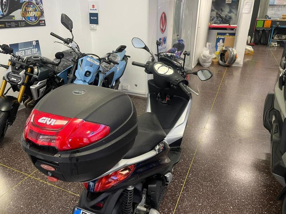 Piaggio Medley 150 ABS (2016 - 19) (5)