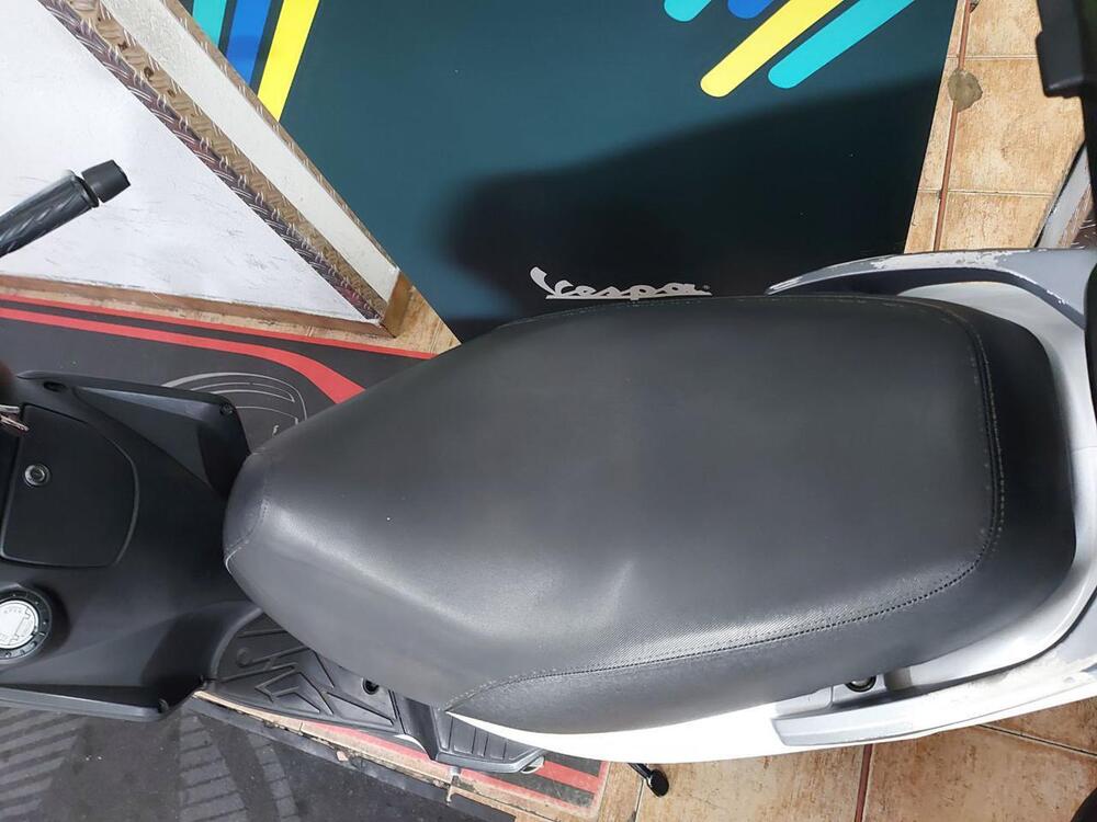 Kymco Agility 125 R16 + (2017 - 20) (4)