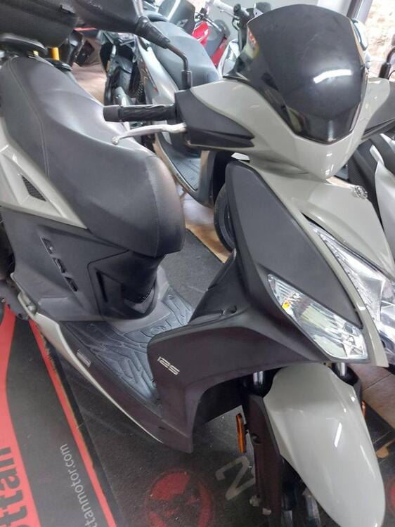 Kymco Agility 125 R16 + (2017 - 20) (5)