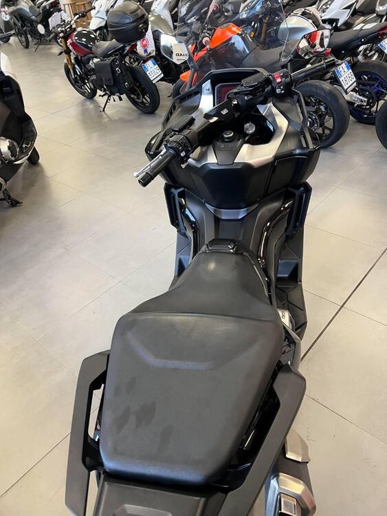 Honda Forza 750 DCT (2021 - 24) (4)