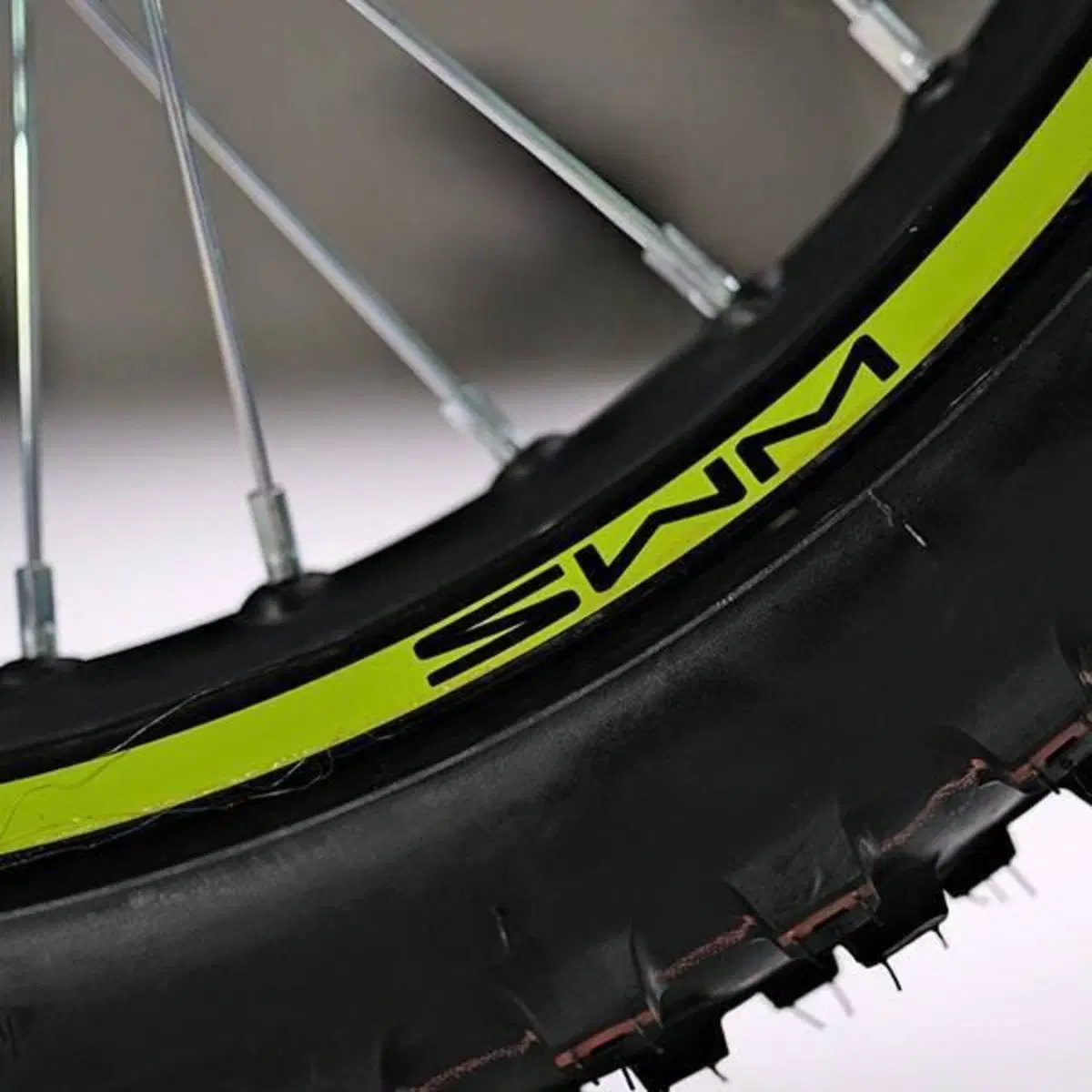 Swm Binsen Pro (2025 - 26) (3)