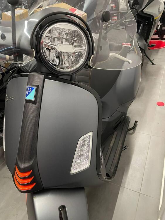 Vespa GTS 300 (2023 - 24) (5)