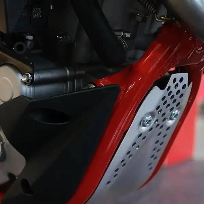 Swm RS 500 R (2026) (9)