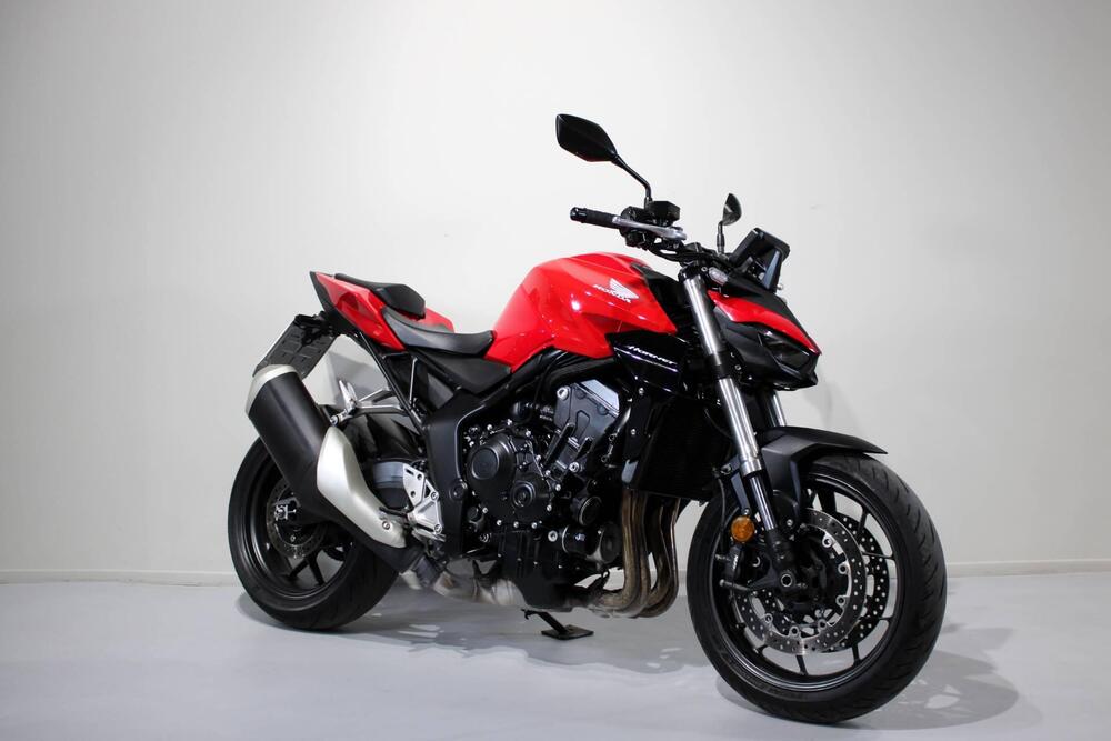 Honda CB 1000 Hornet (2025) (2)