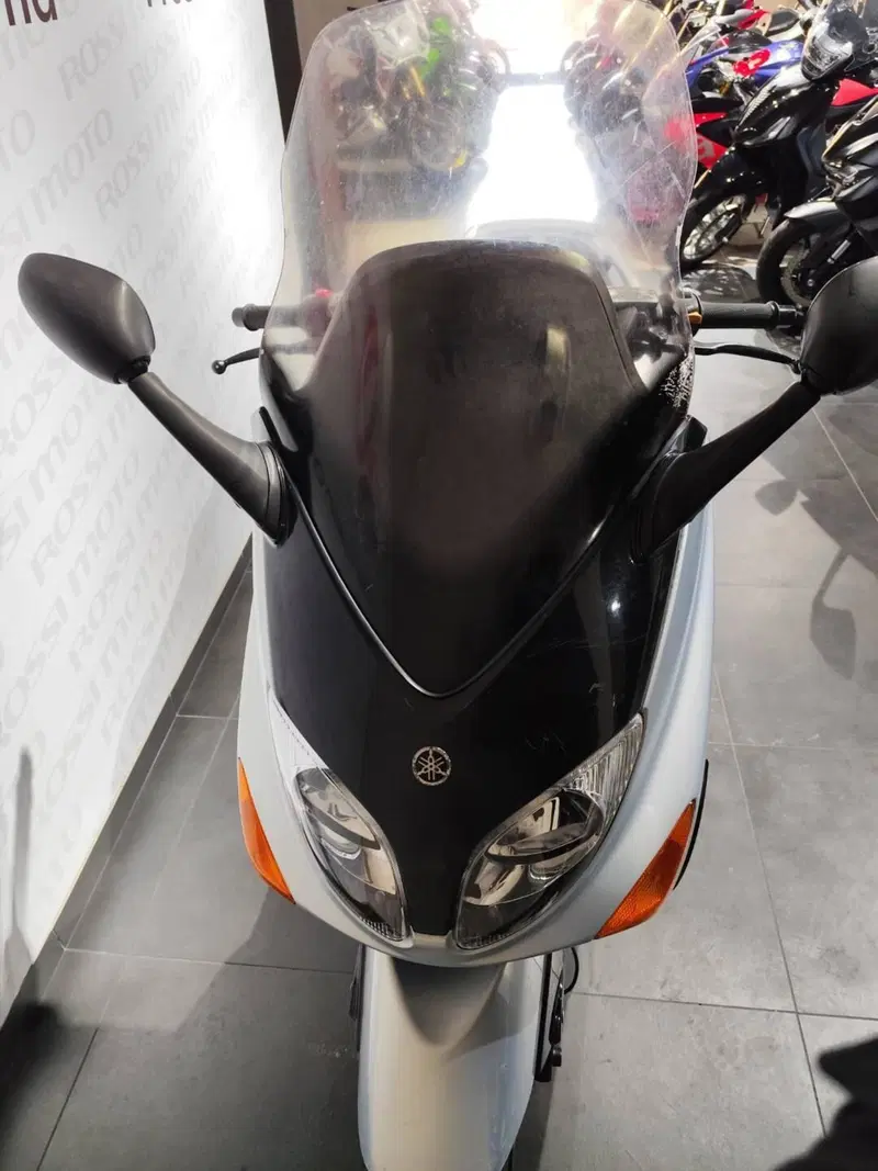 Yamaha T-Max 500 (2001 - 03) (7)