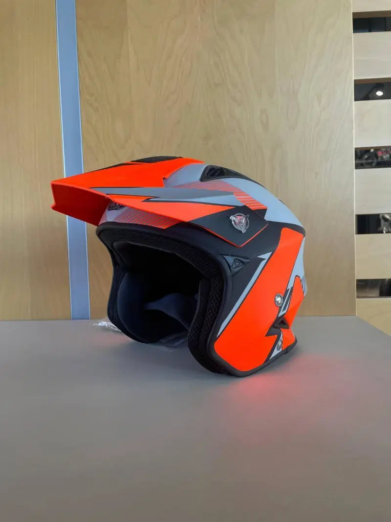 TTR S ORANGE Airoh (3)