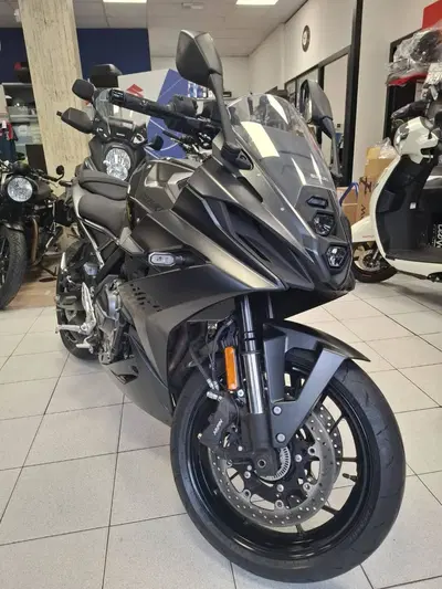 Suzuki GSX-8R (2024 - 26) usata