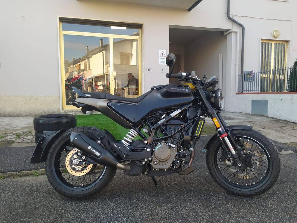 Husqvarna Svartpilen 125 (2024 - 25) (5)