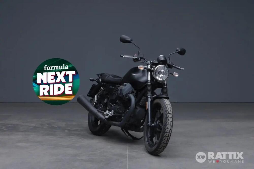 Moto Guzzi V7 III Stone (2017 - 20)