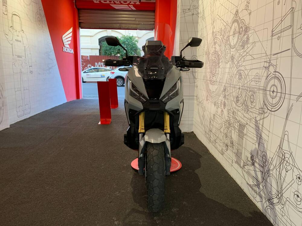 Honda X-ADV 750 DCT (2021 - 24) (5)