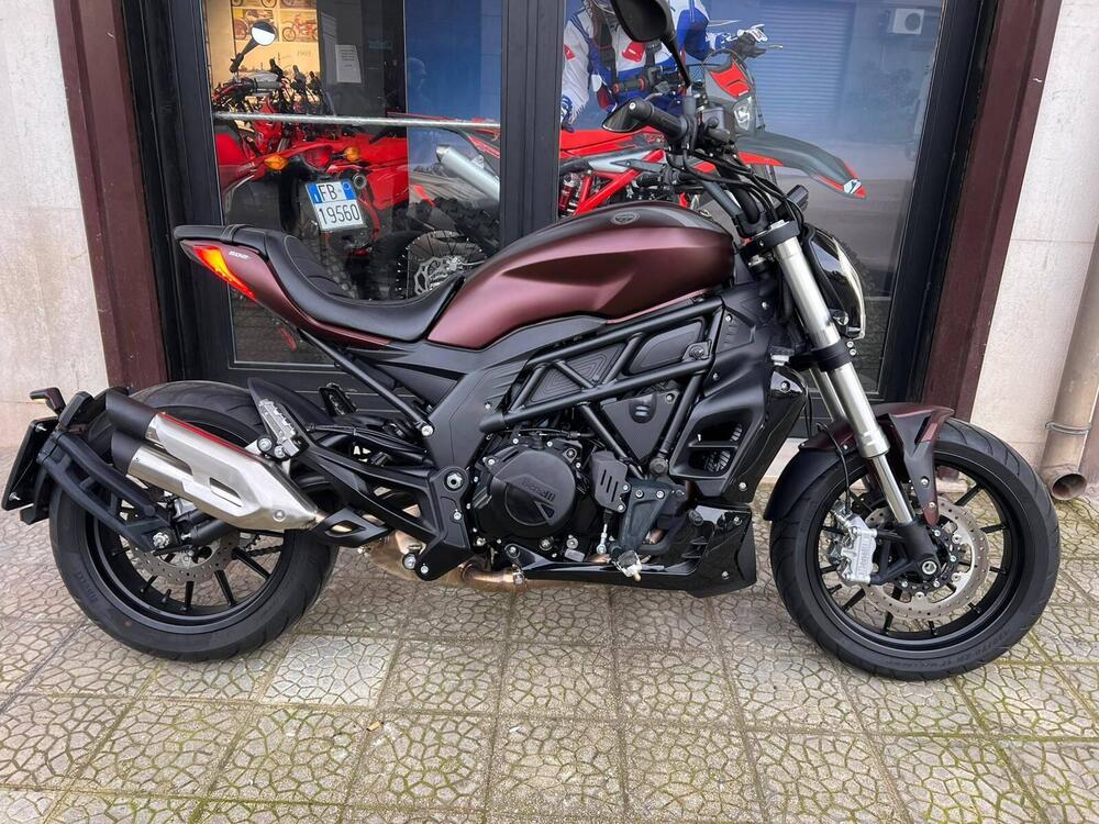 Benelli 502 C (2021 - 25)