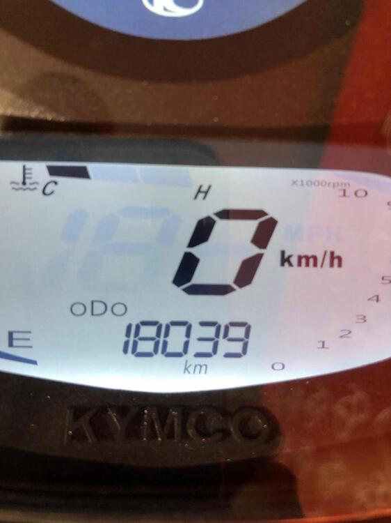 Kymco Agility 300i (2021 - 25) (5)