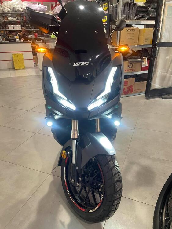 Honda ADV 350 (2022 - 24) (3)