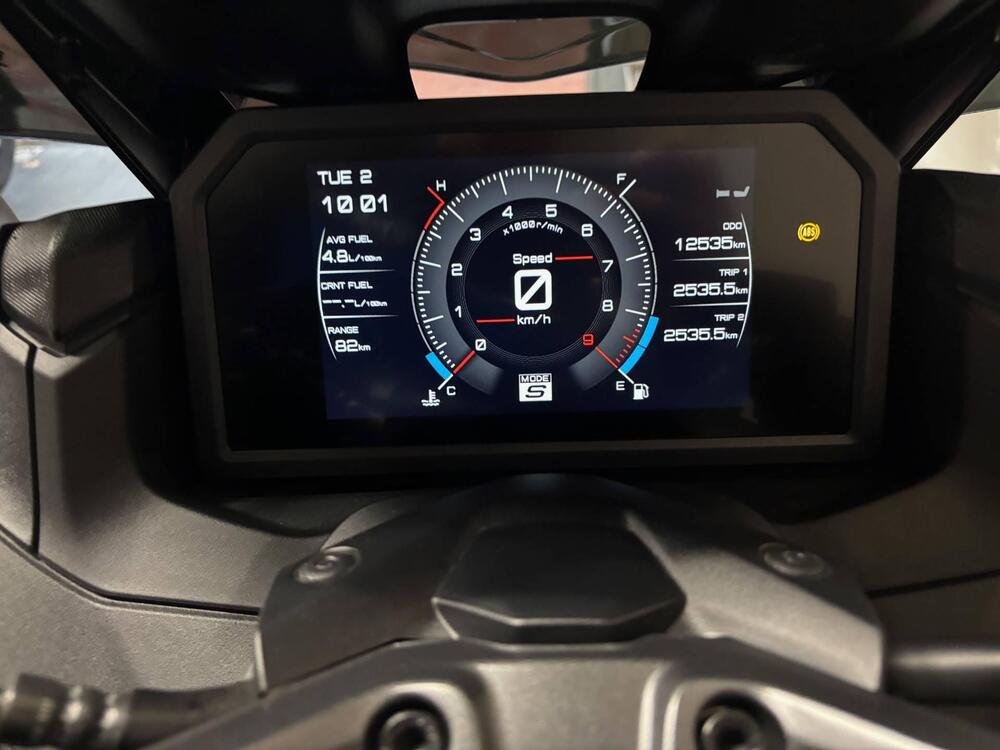 Yamaha T-Max 560 Tech Max (2022 - 24) (4)