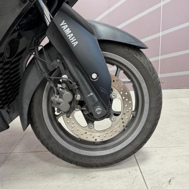 Yamaha X-Max 300 Tech Max (2021 - 24) (4)