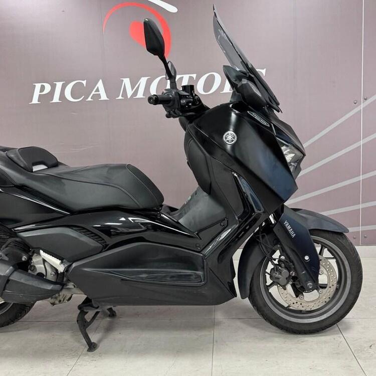 Yamaha X-Max 300 Tech Max (2021 - 24) (3)