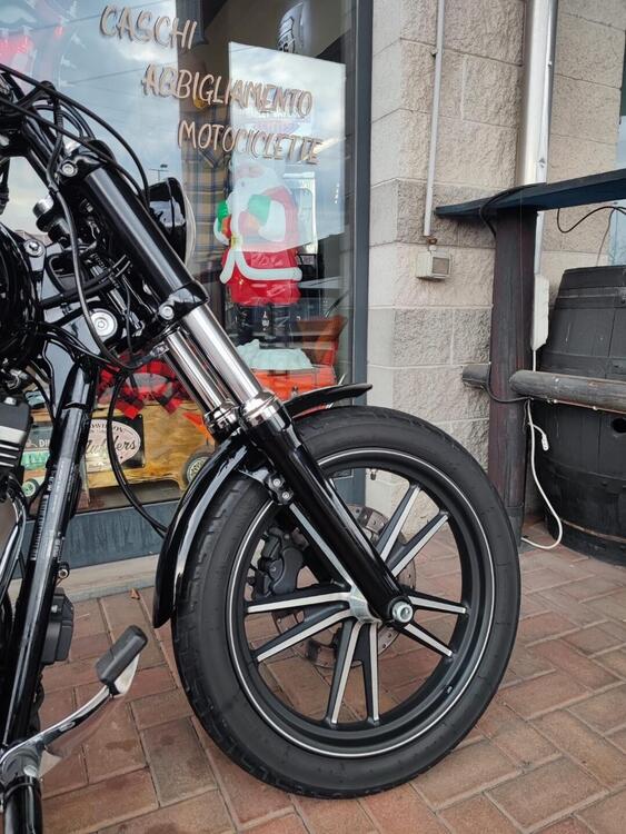 Harley-Davidson 1690 Street Bob Special (2015 - 16) - FXDB (2)