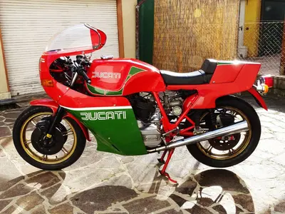 Ducati 900 MHR  Mike Hailwood Replica d'epoca